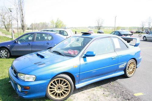 Jeżdżąc bez karoserii - zdjęcia