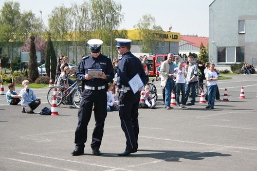 W świetle obowiązujących przepisów - zdjęcia