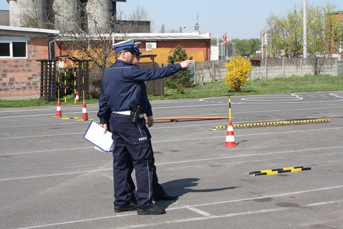 W świetle obowiązujących przepisów - zdjęcia