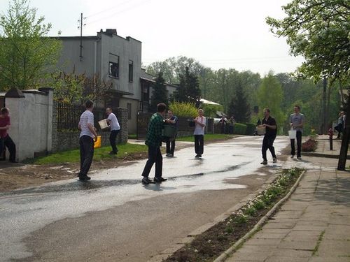 Tradycyjne lanie wody - zdjęcia