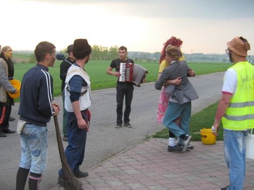 Tradycyjne lanie wody - zdjęcia