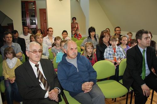 Namalowały gostyńską Farę - zdjęcia