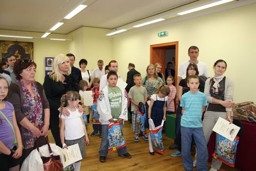 Namalowały gostyńską Farę - zdjęcia