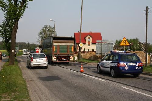 TIR uderzył w TIR-a - zdjęcia