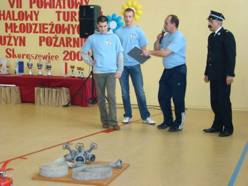 Rywalizowali młodzi strażacy (galeria)