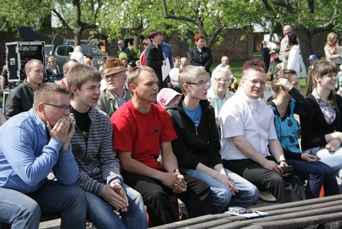 Błogosławiony wśród aniołów - galeria