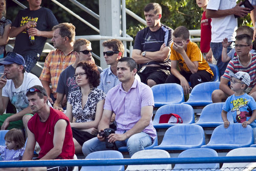 Kaskaderskie show na stadionie - fotorelacja