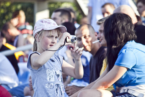 Kaskaderskie show na stadionie - fotorelacja