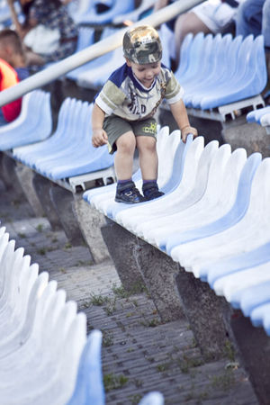 Kaskaderskie show na stadionie - fotorelacja
