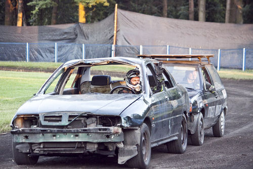 Kaskaderskie show na stadionie - fotorelacja