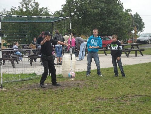 Festyn z humorem i dyskoteką - zdjęcia