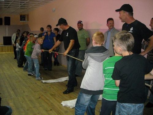 Festyn z humorem i dyskoteką - zdjęcia