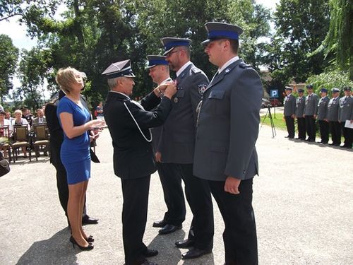 Awansowało trzydziestu policjantów - zdjęcia