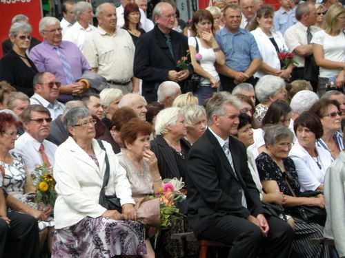 Tłumy na powiatowych dożynkach - zdjęcia