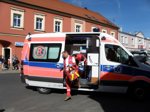 Happening z wypadkiem w tle- zdjęcia
