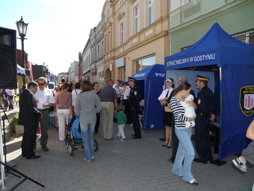 Happening z wypadkiem w tle- zdjęcia