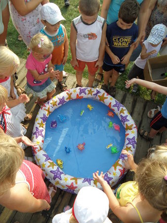 Coroczny piknik zepsuła pogoda - galeria