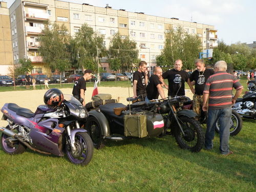 Coroczny piknik zepsuła pogoda - galeria