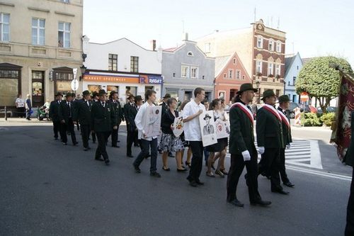Poświęcili sztandar i wybrali króla - galeria