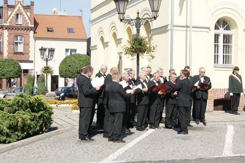 Poświęcili sztandar i wybrali króla - galeria
