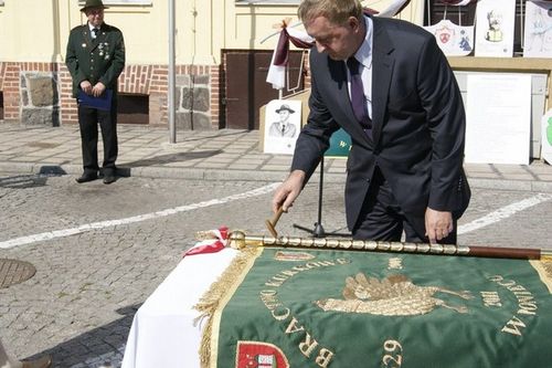 Poświęcili sztandar i wybrali króla - galeria