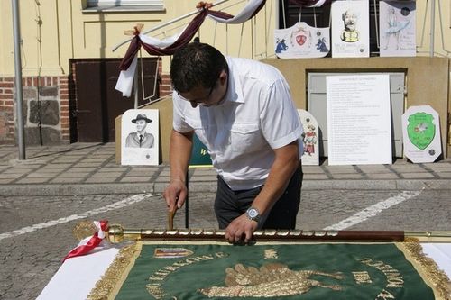 Poświęcili sztandar i wybrali króla - galeria