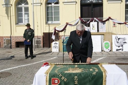 Poświęcili sztandar i wybrali króla - galeria