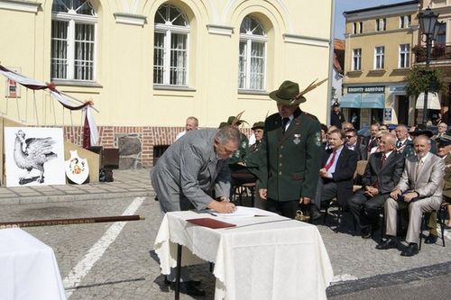 Poświęcili sztandar i wybrali króla - galeria