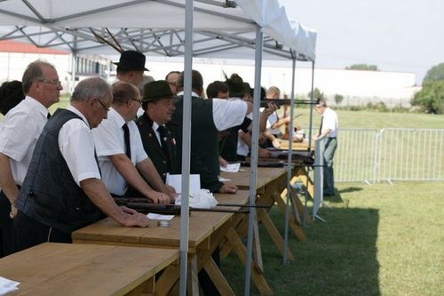 Poświęcili sztandar i wybrali króla - galeria