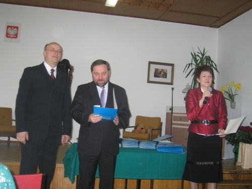 Żegnają szkołę, wrócą na maturę (galeria)