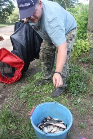 Wyciągnął dorodnego sandacza - zdjęcia