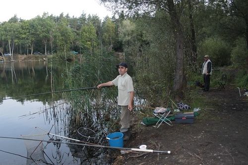 Czapki z głów przed Starostą- zdjęcia