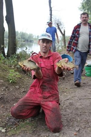 Czapki z głów przed Starostą- zdjęcia