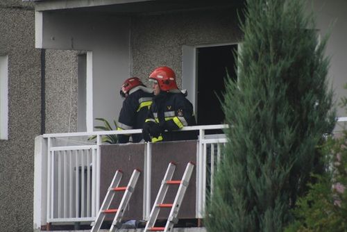 Pożar strawił mieszkanie na Górnej - zdjęcia