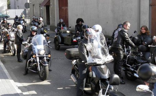 Prezentacje i podchody w Kuźni - fotorelacja