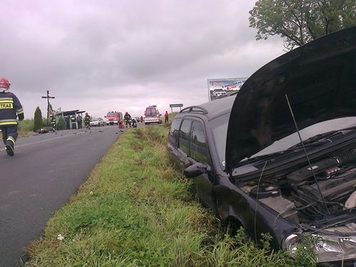 Skuterem w osobówkę - zdjęcia