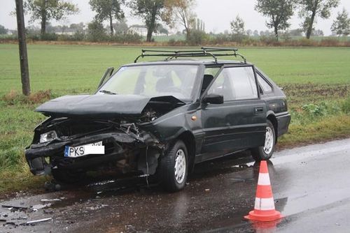 Na czołówkę podczas wyprzedzania ? zdjęcia