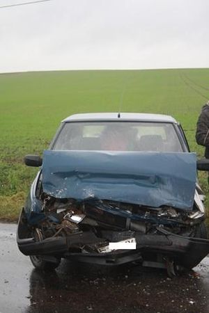 Na czołówkę podczas wyprzedzania ? zdjęcia