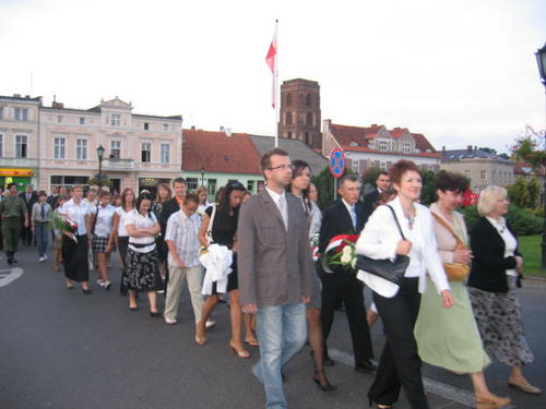 W hołdzie pomordowanym (zdjęcia)