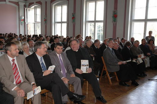 Niech się mury pną do góry (galeria)