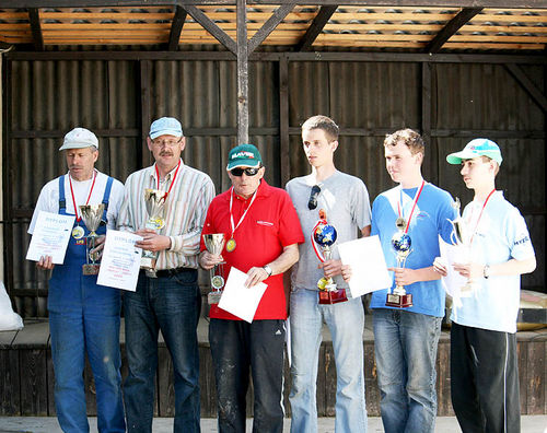 Zmagania wędkarzy w Dzięczynie (galeria)