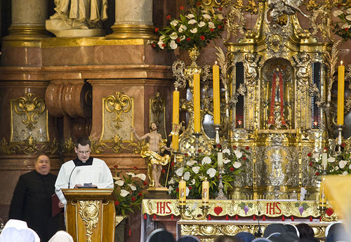 Poświęcono pomnik bł. E. Bojanowskiego