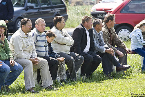 Piłkarskie derby w Rokosowie - fotorelacja