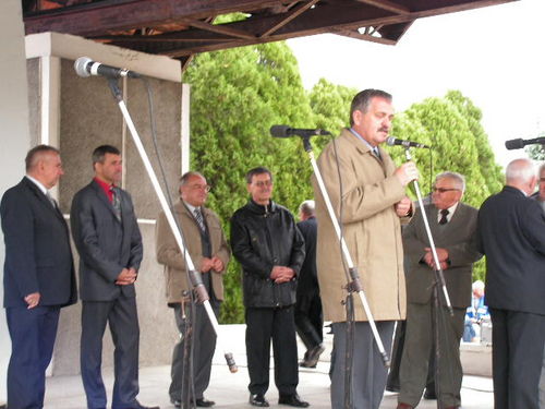 Seniorzy na Świętej Górze - galeria