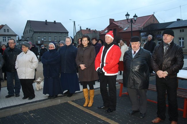 Festyn z (za)radnymi Mikołajami - galeria