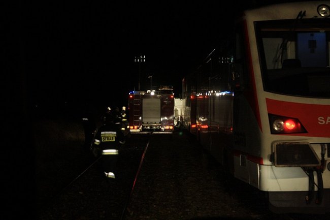 Tragedia na torach, dwie osoby nie żyją - zdjęcia