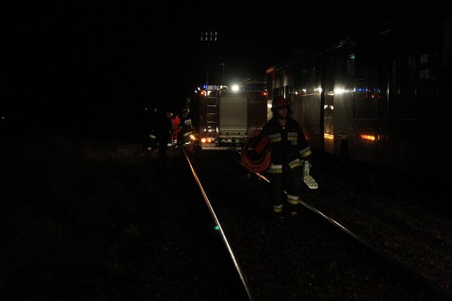 Tragedia na torach, dwie osoby nie żyją - zdjęcia