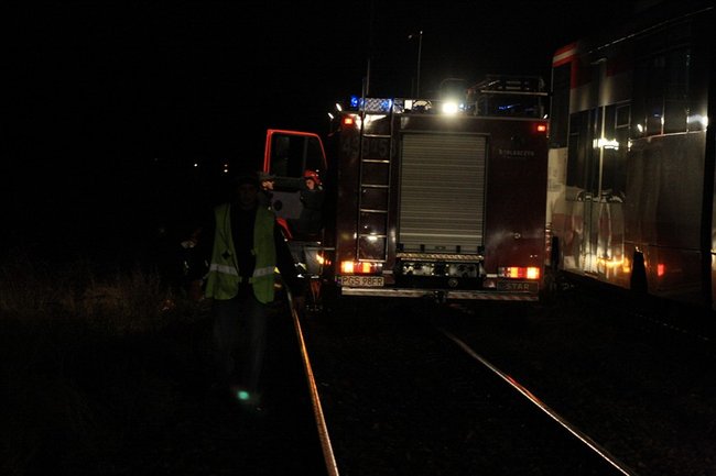 Tragedia na torach, dwie osoby nie żyją - zdjęcia