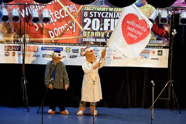 Prezent na XX urodziny WOŚP - fotorelacja