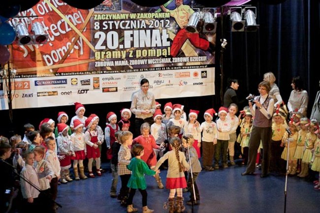 Prezent na XX urodziny WOŚP - fotorelacja